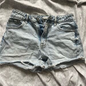 PACSUN SHORTS SIZE 25